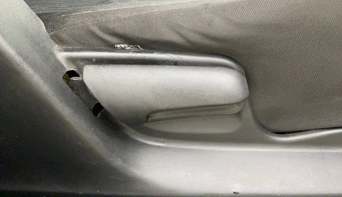 2015 Maruti Swift VXI, Petrol, Manual, 73,384 km, Driver Side Adjustment Panel