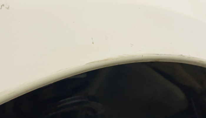 2013 Hyundai i10 MAGNA 1.2, CNG, Manual, 1,06,607 km, Right fender - Lining loose