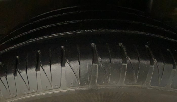 2021 KIA SONET HTK PLUS 1.2, Petrol, Manual, 72,614 km, Left Rear Tyre Tread