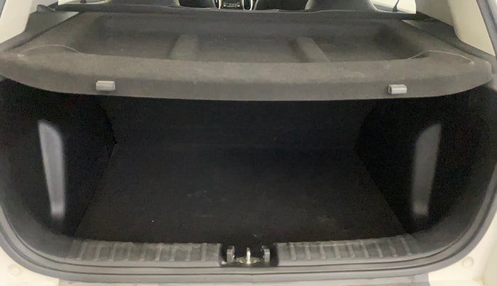2021 KIA SONET HTK PLUS 1.2, Petrol, Manual, 72,614 km, Boot Inside