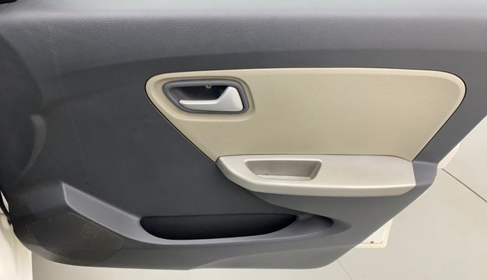 2015 Maruti Alto K10 VXI, Petrol, Manual, 66,752 km, Driver Side Door Panels Control