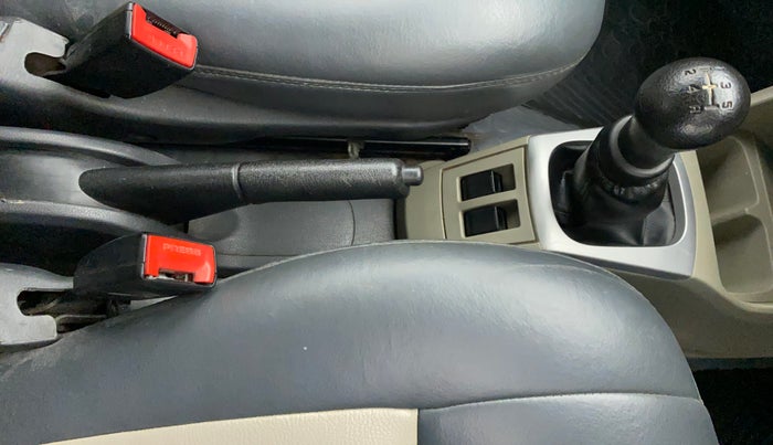 2015 Maruti Alto K10 VXI, Petrol, Manual, 66,752 km, Gear Lever