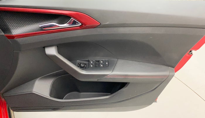 2022 Skoda KUSHAQ MONTE CARLO 1.5L TSI DSG, Petrol, Automatic, 18,748 km, Driver Side Door Panels Control