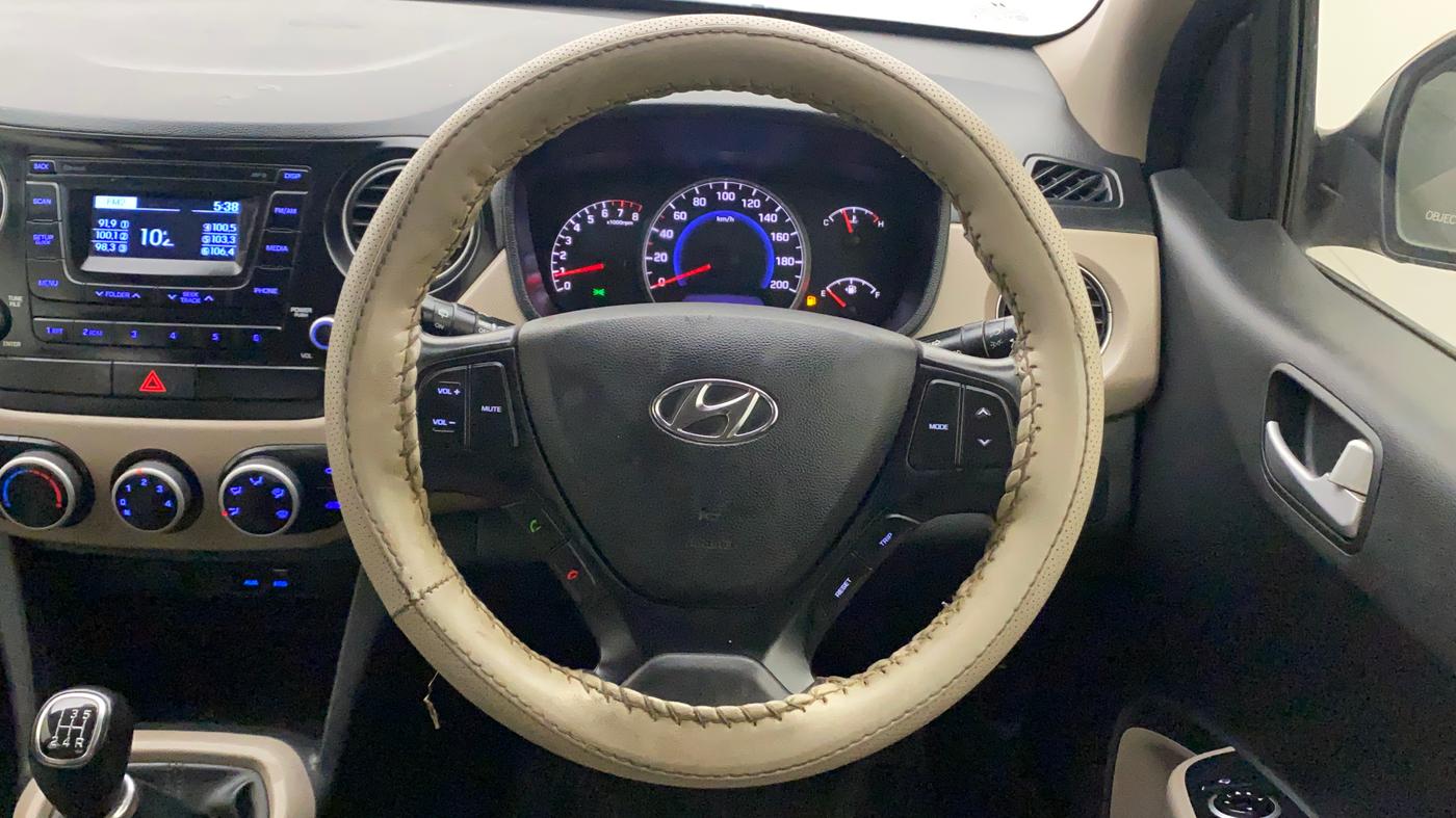 2016 Hyundai Grand i10 ASTA (O) 1.2 KAPPA VTVT, Petrol, Manual, 73,726 km, Steering Wheel Close Up