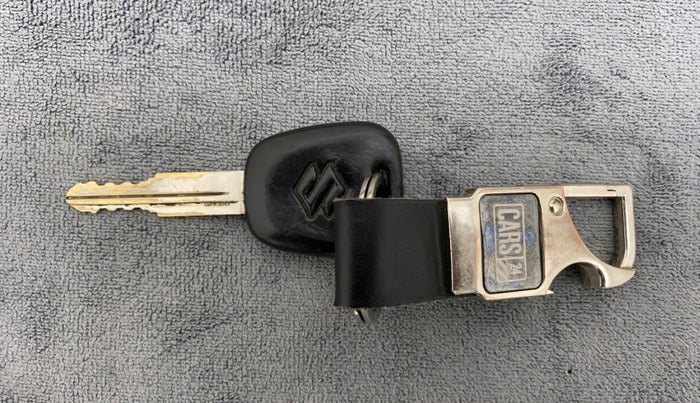 2017 Maruti Alto K10 LXI CNG (AIRBAG), CNG, Manual, 87,090 km, Key Close Up