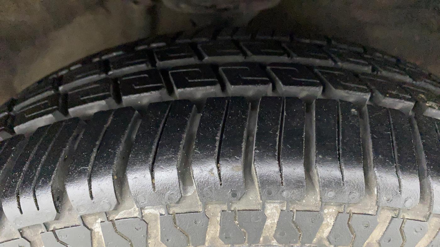 2010 Maruti Alto K10 VXI P, Petrol, Manual, 40,666 km, Right Front Tyre Tread