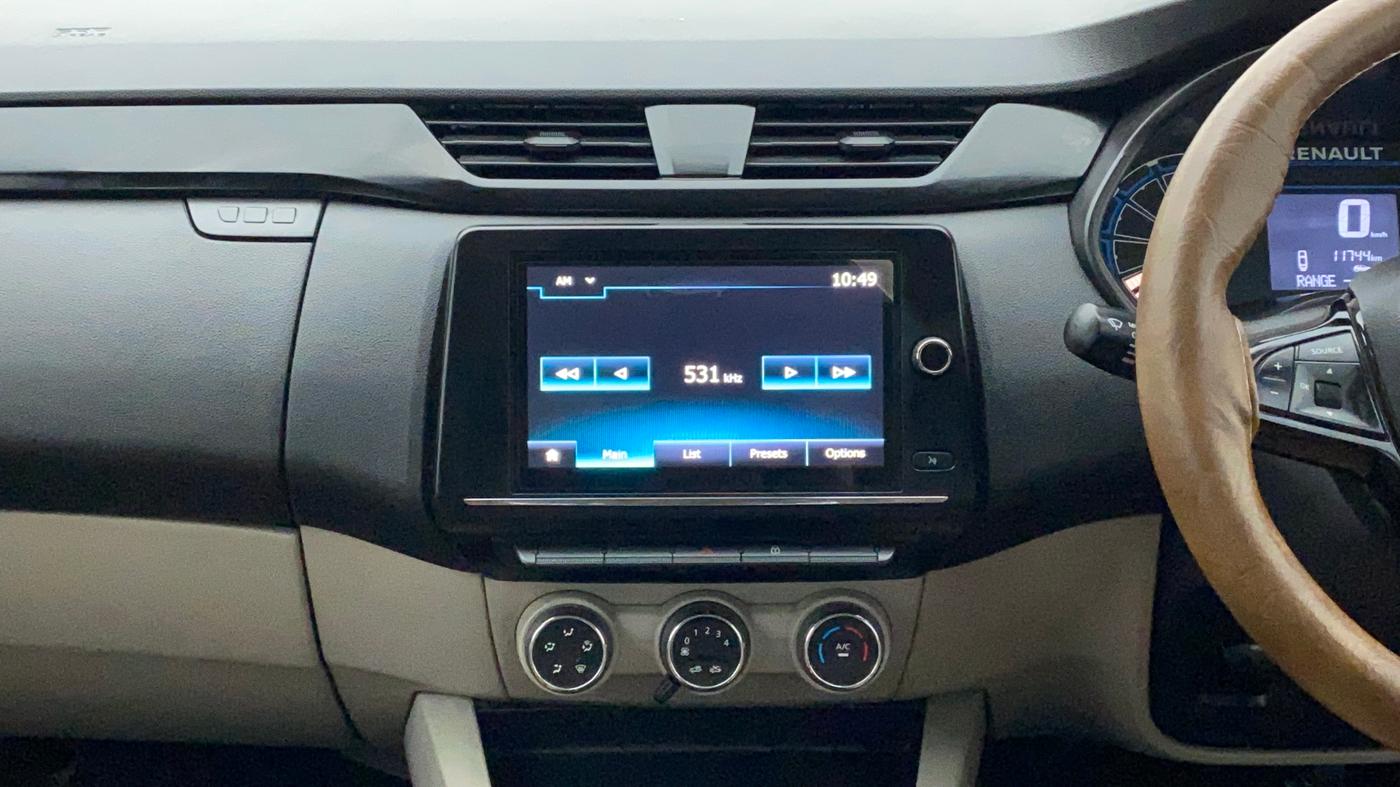 2022 Renault TRIBER RXT, Petrol, Manual, 11,743 km, Air Conditioner