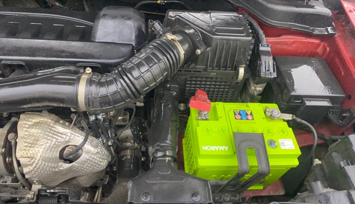 2021 Mahindra XUV300 W8 (O) 1.5 DIESEL AMT, Diesel, Automatic, 74,395 km, Engine View - Left