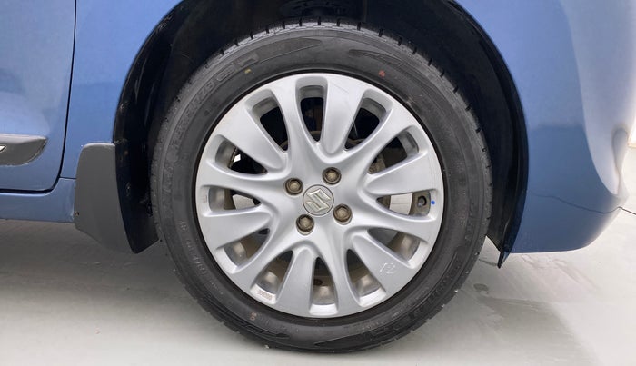 2016 Maruti Baleno ALPHA PETROL 1.2, Petrol, Manual, 61,802 km, Right Front Wheel