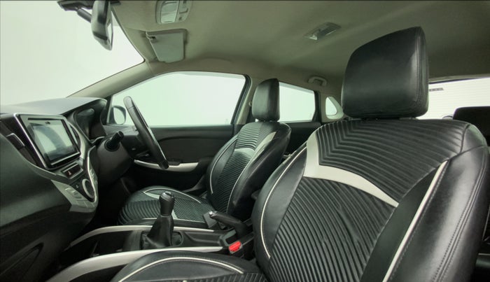2016 Maruti Baleno ALPHA PETROL 1.2, Petrol, Manual, 61,802 km, Right Side Front Door Cabin