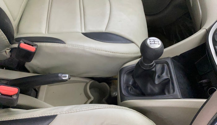 2014 Maruti Celerio VXI CNG, CNG, Manual, 52,353 km, Gear Lever