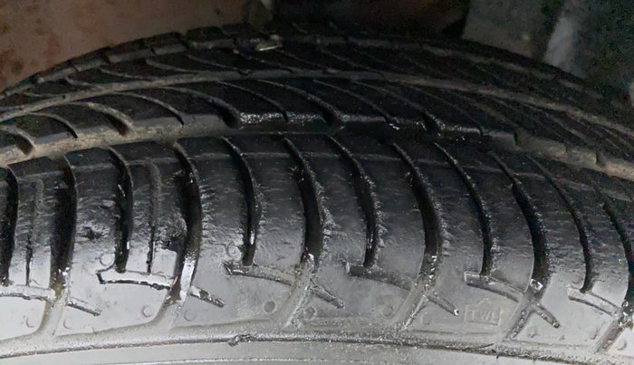 2020 Maruti New Wagon-R VXI 1.2 AMT, Petrol, Automatic, 16,894 km, Right Front Tyre Tread