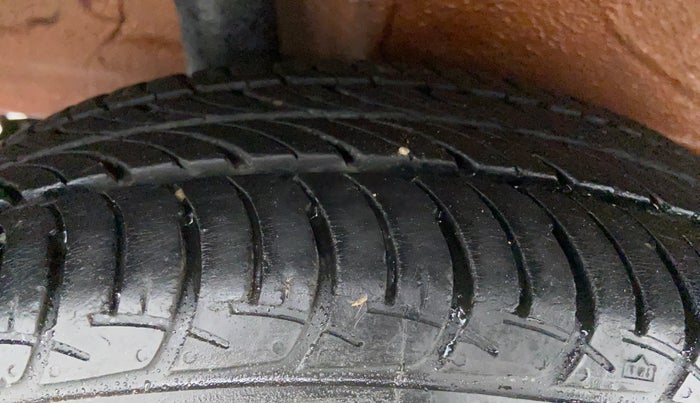 2020 Maruti New Wagon-R VXI 1.2 AMT, Petrol, Automatic, 16,894 km, Right Rear Tyre Tread