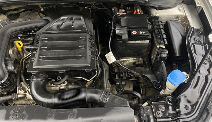 2022 Volkswagen VIRTUS TOPLINE TSI 1.0 AT, Petrol, Automatic, 86,171 km, Engine View - Left