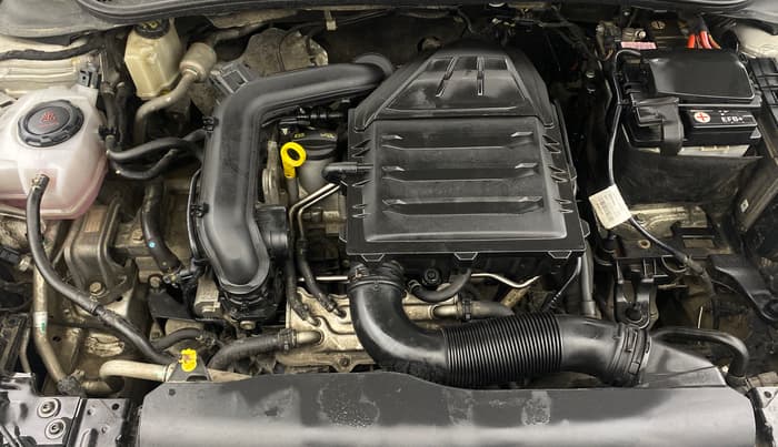 2022 Volkswagen VIRTUS TOPLINE TSI 1.0 AT, Petrol, Automatic, 86,171 km, Engine View