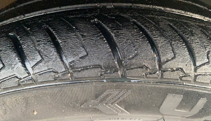 2023 Hyundai EXTER SX (O) CONNECT, Petrol, Manual, 40,524 km, Right Front Tyre Tread