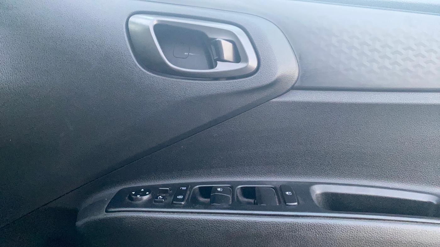 2023 Hyundai EXTER SX (O) CONNECT, Petrol, Manual, 40,524 km, Driver Side Door Panels Control