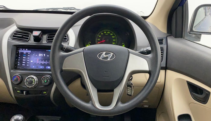 2018 Hyundai Eon ERA PLUS (O), Petrol, Manual, 26,624 km, Steering Wheel Close Up