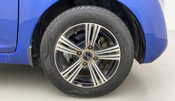 2018 Hyundai Eon ERA PLUS (O), Petrol, Manual, 26,624 km, Right Front Wheel