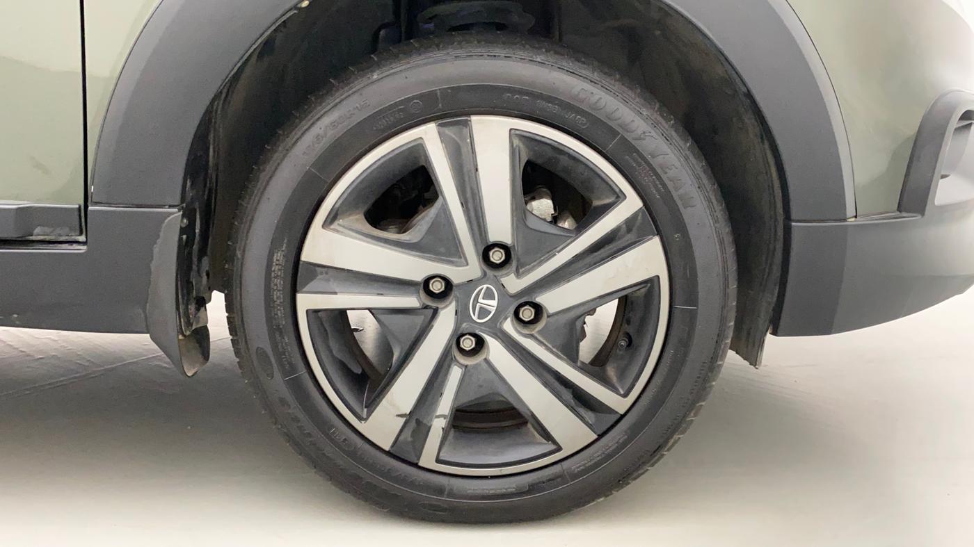 2021 Tata TIAGO NRG XZ AMT, Petrol, Automatic, 6,006 km, Right Front Wheel
