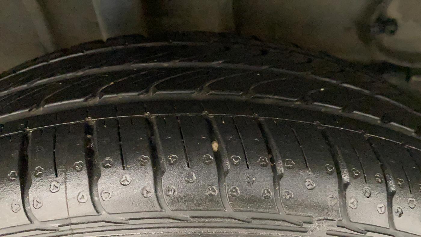 2021 Tata TIAGO NRG XZ AMT, Petrol, Automatic, 6,006 km, Right Rear Tyre Tread