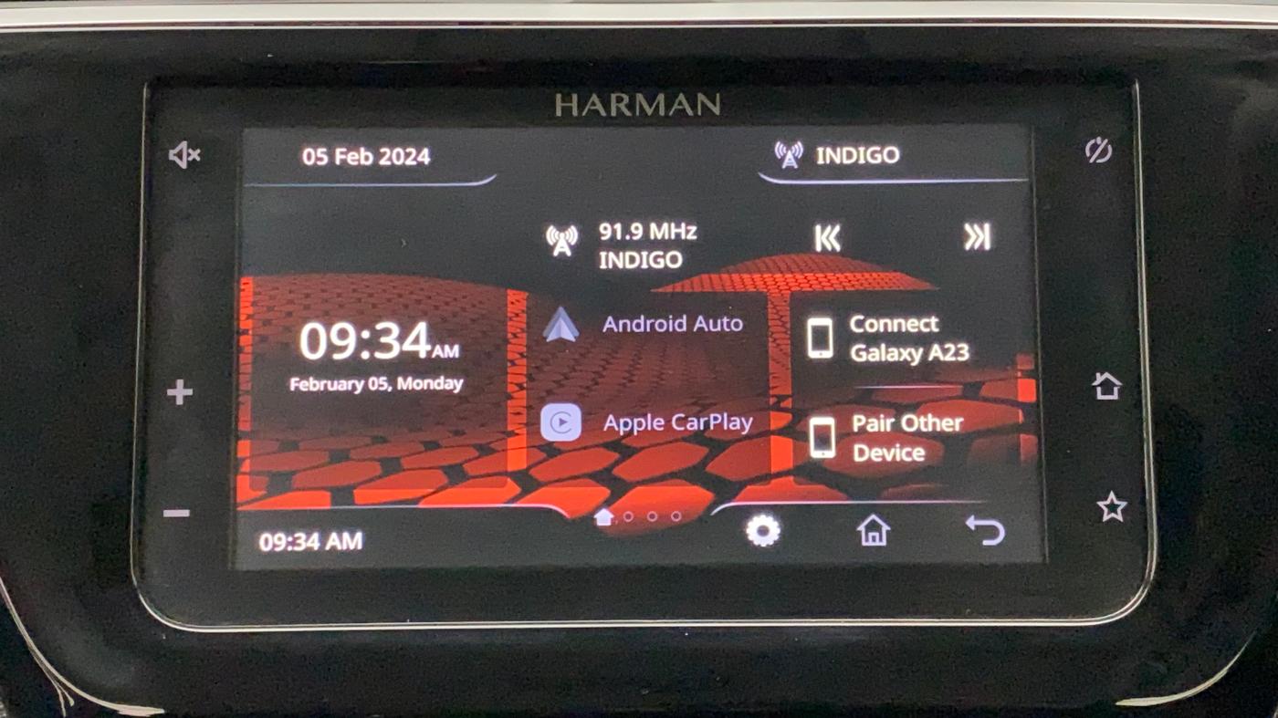 2021 Tata TIAGO NRG XZ AMT, Petrol, Automatic, 6,006 km, Infotainment System