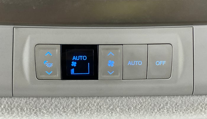 2016 Toyota Innova Crysta 2.8 ZX AT 7 STR, Diesel, Automatic, 73,959 km, Rear AC Temperature Control