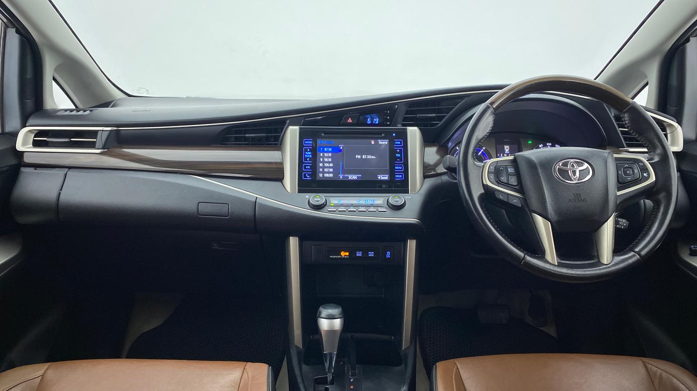 2016 Toyota Innova Crysta 2.8 ZX AT 7 STR, Diesel, Automatic, 73,959 km, Dashboard