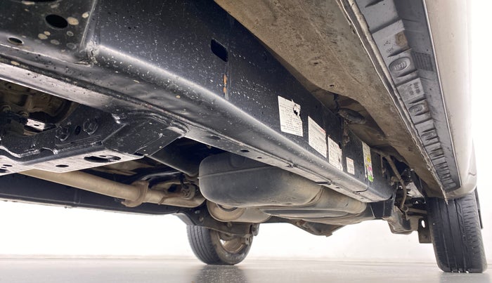 2016 Toyota Innova Crysta 2.8 ZX AT 7 STR, Diesel, Automatic, 73,959 km, Right Side Underbody