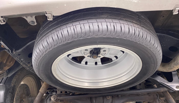 2016 Toyota Innova Crysta 2.8 ZX AT 7 STR, Diesel, Automatic, 73,959 km, Spare Tyre