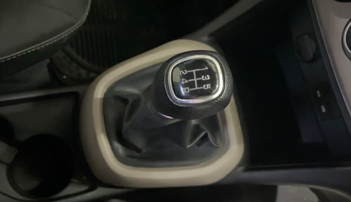 2015 Hyundai Grand i10 ASTA (O) 1.2 KAPPA VTVT, Petrol, Manual, 45,245 km, Gear Lever
