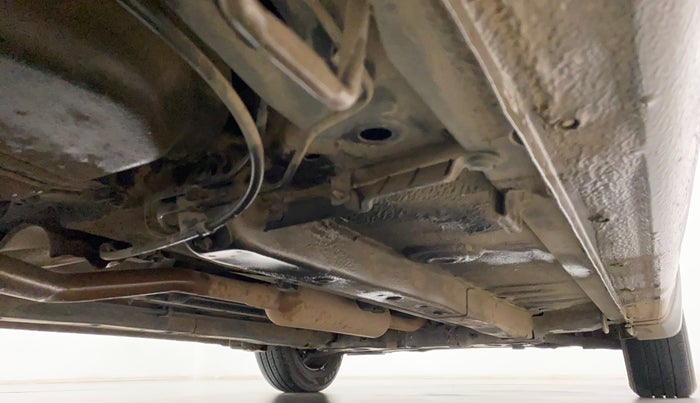 2015 Maruti Ciaz VXI+, Petrol, Manual, 46,738 km, Right Side Underbody