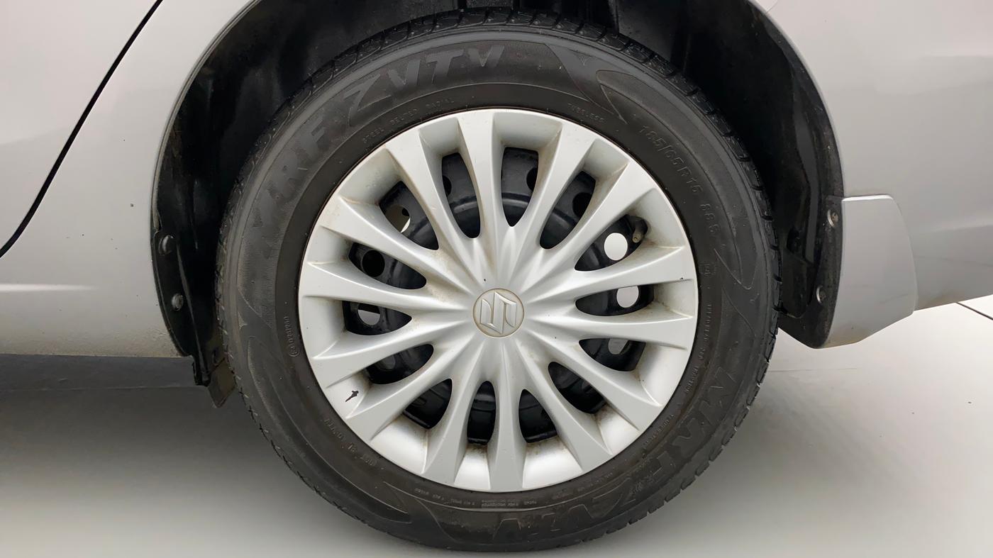 2015 Maruti Ciaz VXI+, Petrol, Manual, 46,738 km, Left Rear Wheel