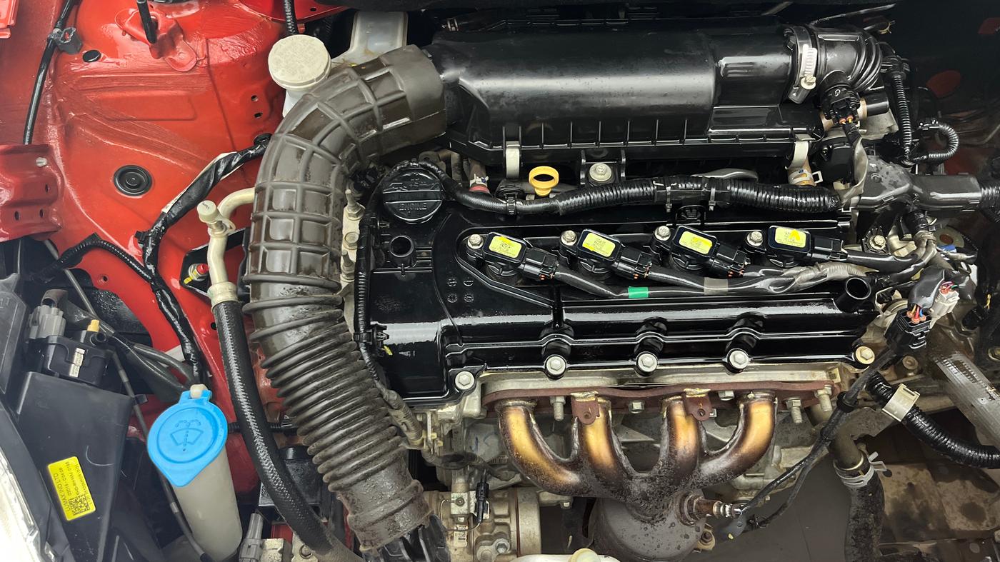 2018 Maruti Swift ZXI, Petrol, Manual, 75,436 km, Engine View - Right