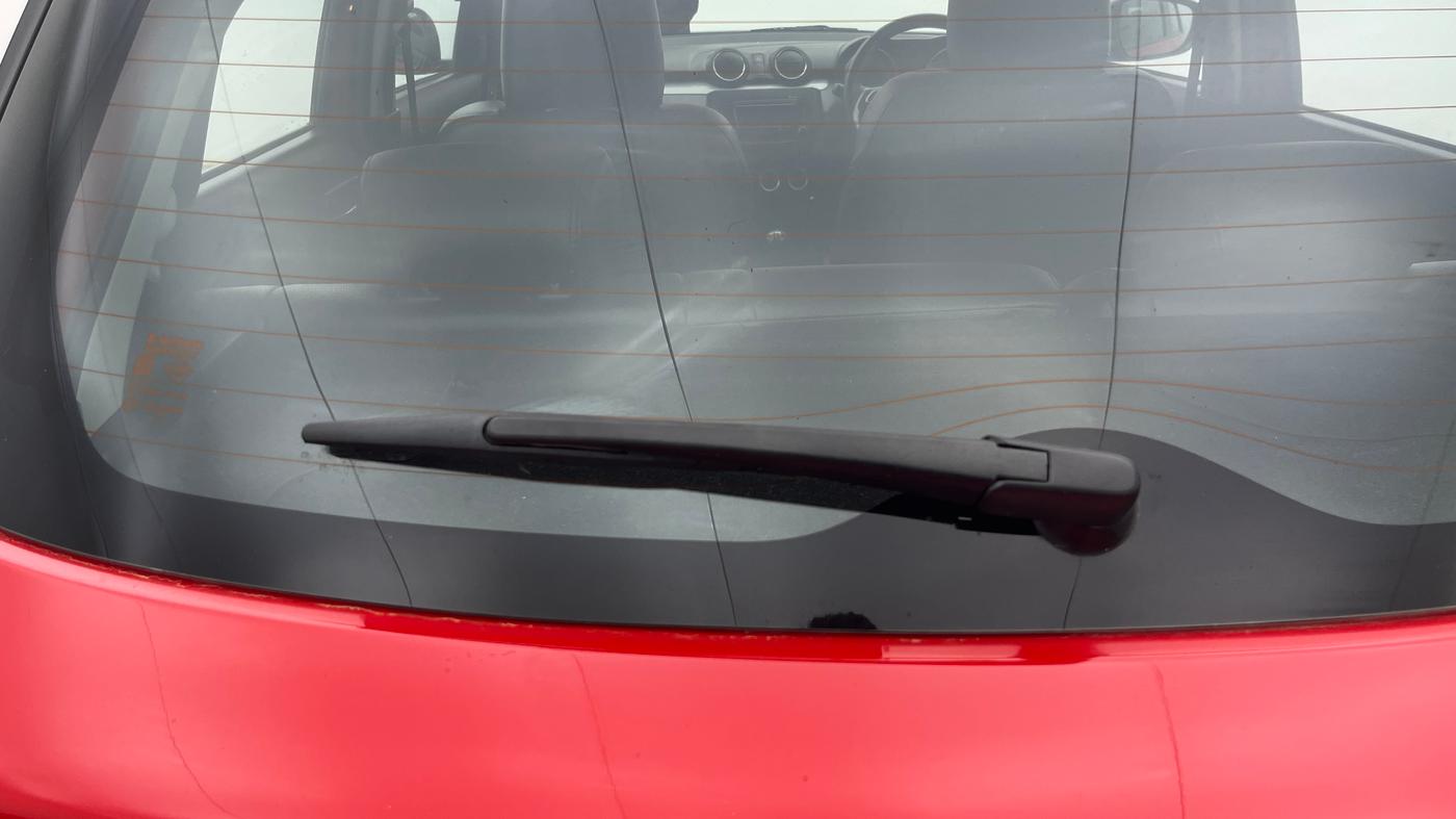 2018 Maruti Swift ZXI, Petrol, Manual, 75,436 km, Rear Wiper