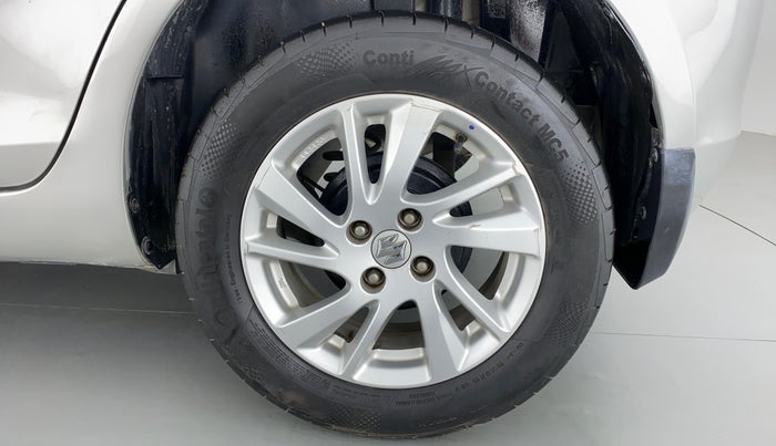 2014 Maruti Swift ZDI, Diesel, Manual, 65,223 km, Left Rear Wheel