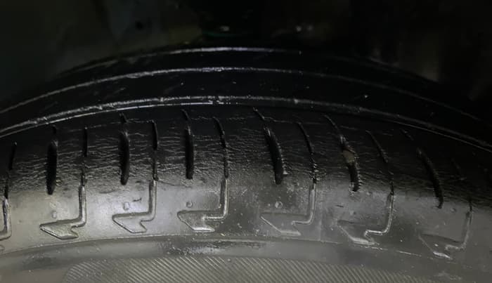 2022 Maruti IGNIS ZETA 1.2, Petrol, Manual, 39,824 km, Right Front Tyre Tread