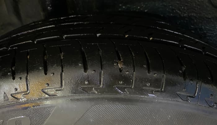 2022 Maruti IGNIS ZETA 1.2, Petrol, Manual, 39,824 km, Right Rear Tyre Tread