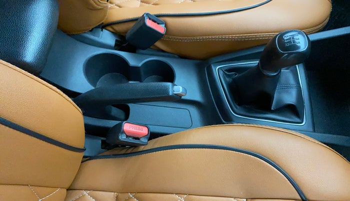 2018 Hyundai Elite i20 MAGNA EXECUTIVE 1.2, CNG, Manual, 66,083 km, Gear Lever