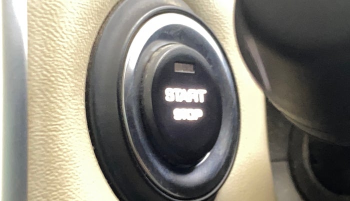 2023 MG HECTOR SHARP 2.0 DIESEL DUAL TONE, Diesel, Manual, 53,103 km, Keyless Start/ Stop Button