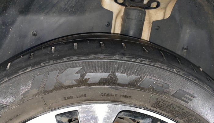 2023 MG HECTOR SHARP 2.0 DIESEL DUAL TONE, Diesel, Manual, 53,103 km, Left Rear Tyre Tread