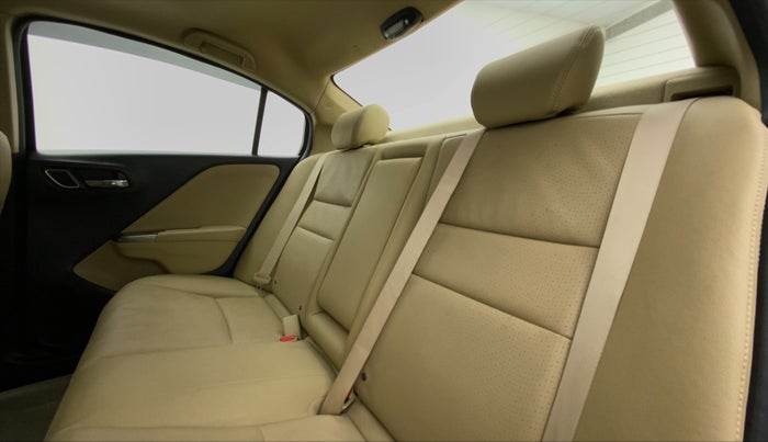 2018 Honda City ZX CVT ANNIVERSARY EDITION, Petrol, Automatic, 57,820 km, Right Side Rear Door Cabin