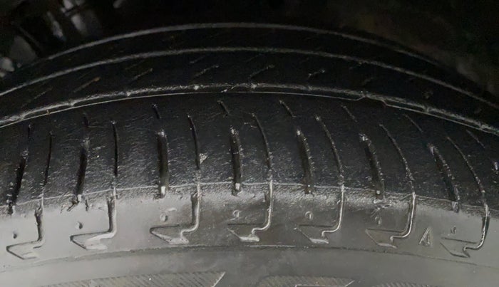 2018 Honda City ZX CVT ANNIVERSARY EDITION, Petrol, Automatic, 57,820 km, Left Front Tyre Tread