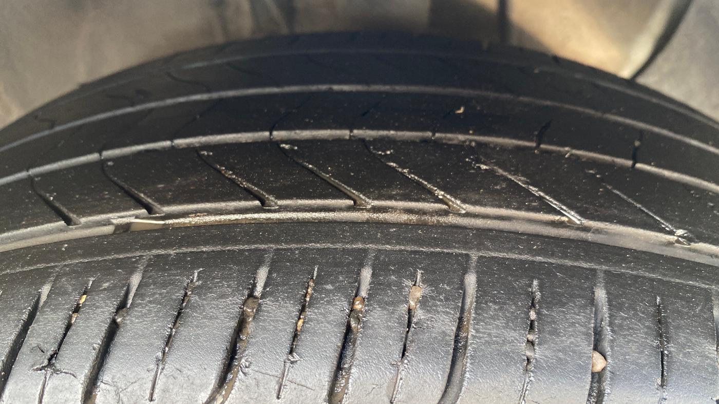 2019 Hyundai Elite i20 ASTA 1.2 (O), Petrol, Manual, 72,110 km, Right Front Tyre Tread