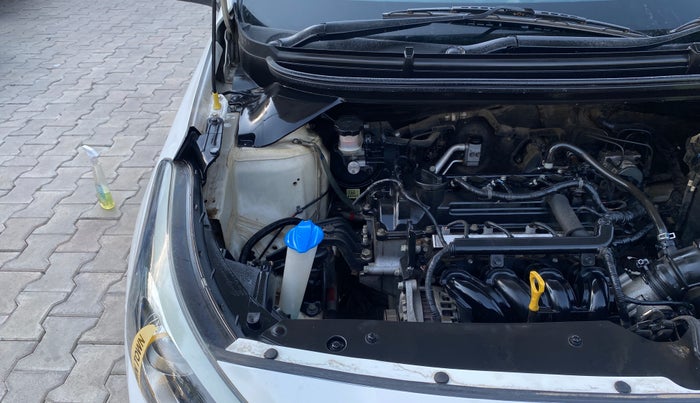 2019 Hyundai Elite i20 ASTA 1.2 (O), Petrol, Manual, 72,063 km, Engine View - Right