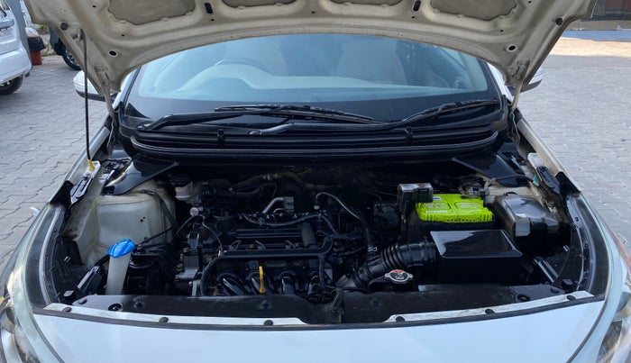 2019 Hyundai Elite i20 ASTA 1.2 (O), Petrol, Manual, 72,063 km, Engine View
