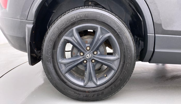 2019 Tata Harrier XZ 2.0L DARK EDITION, Diesel, Manual, 93,942 km, Right Rear Wheel