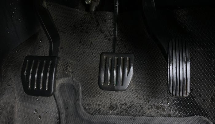 2019 Tata Harrier XZ 2.0L DARK EDITION, Diesel, Manual, 93,942 km, Pedals