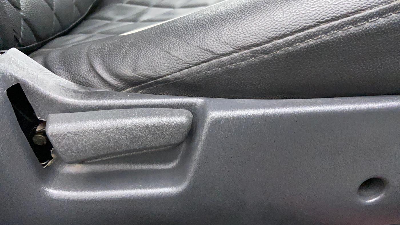 2019 Maruti Alto K10 VXI P, Petrol, Manual, 9,378 km, Driver Side Adjustment Panel