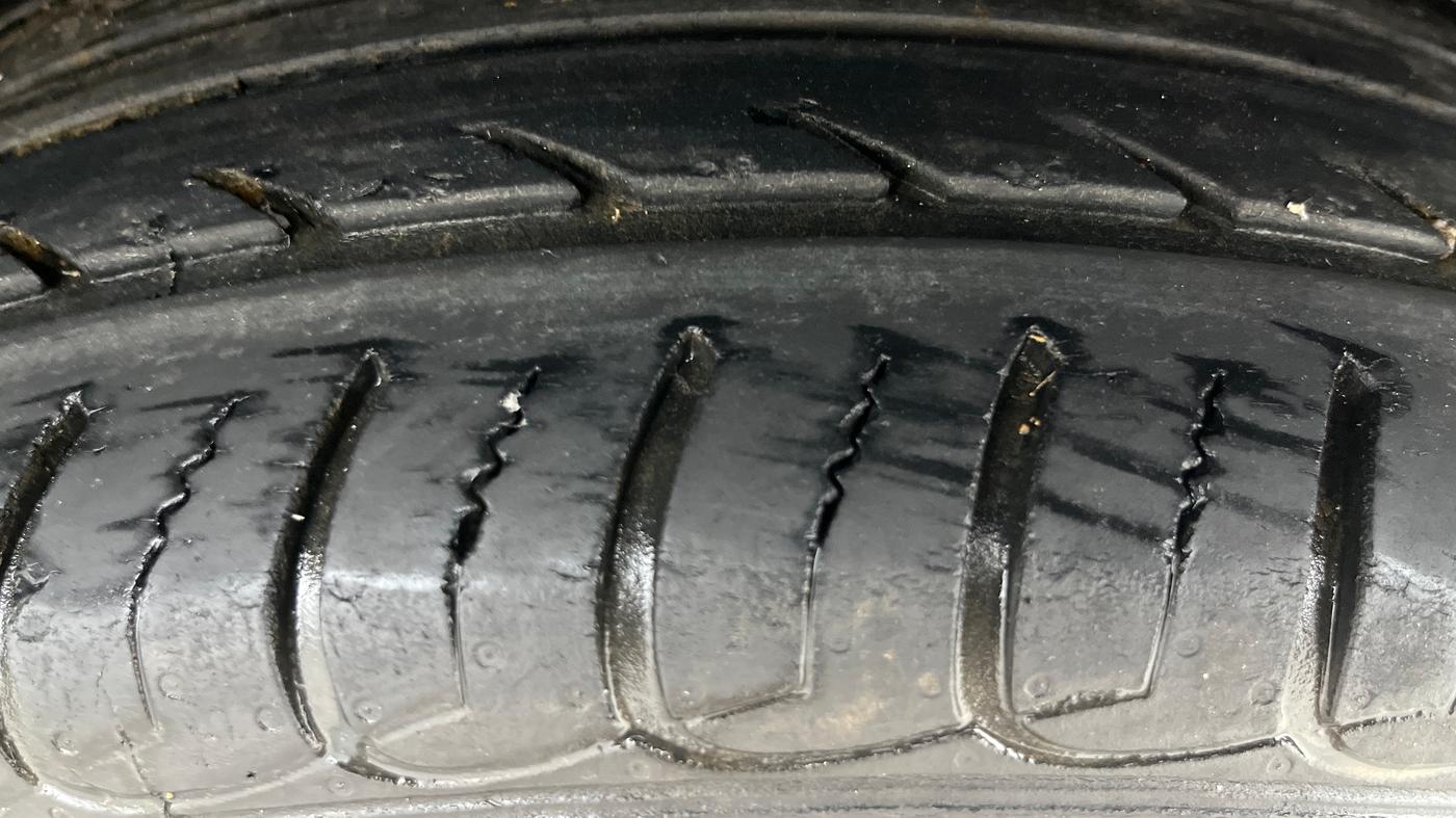 2017 Ford Ecosport TITANIUM 1.5L PETROL, Petrol, Manual, 57,543 km, Left Front Tyre Tread